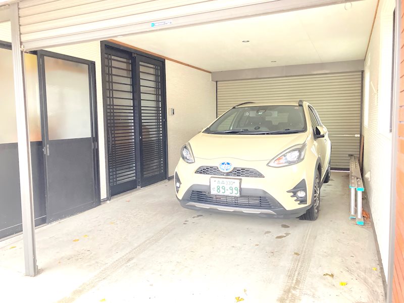 【ハシモトホーム】青柳２丁目中古住宅 現地写真（駐車場）