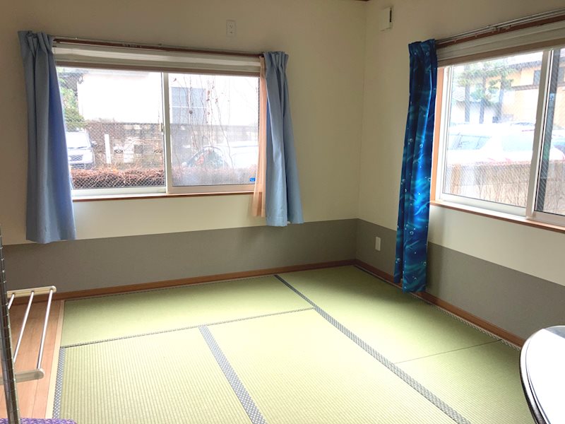 【ハシモトホーム】青柳２丁目中古住宅 内観写真（リビング以外の居室）