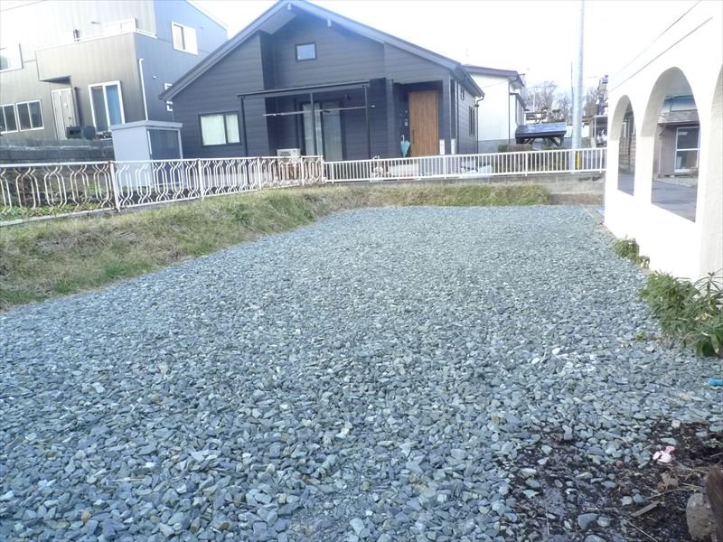 緑が丘2丁目 中古住宅 現地写真（駐車場）