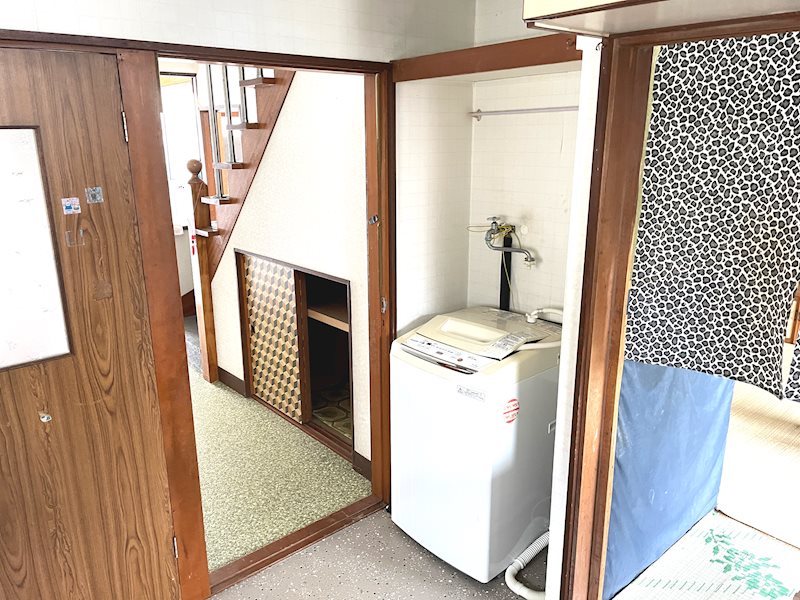 【ハシモトホーム】矢作一丁目中古住宅 内観写真（洗面台・洗面所）