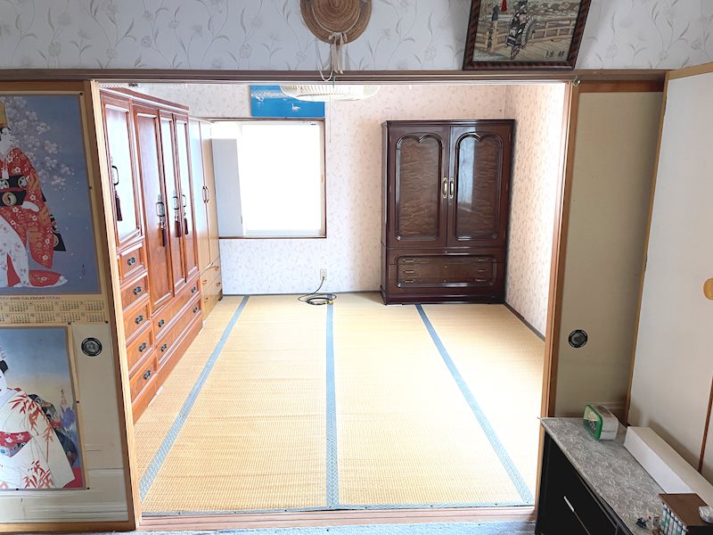【ハシモトホーム】矢作一丁目中古住宅 内観写真（リビング以外の居室）