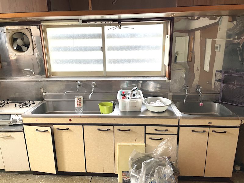 【ハシモトホーム】矢作一丁目中古住宅 内観写真（キッチン）