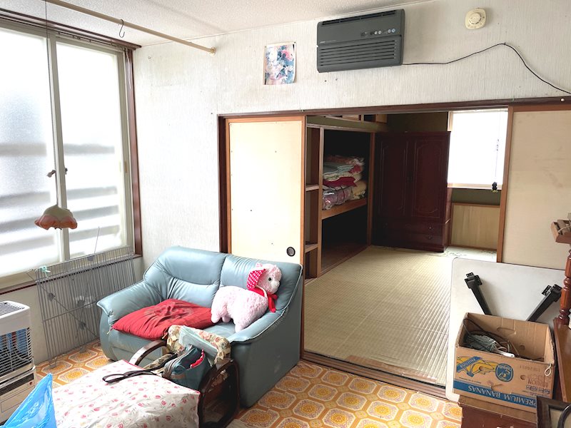 【ハシモトホーム】矢作一丁目中古住宅 内観写真（リビング）