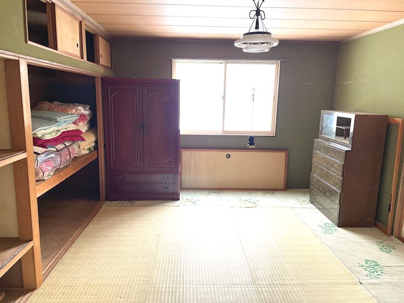 【ハシモトホーム】矢作一丁目中古住宅 内観写真（リビング以外の居室）