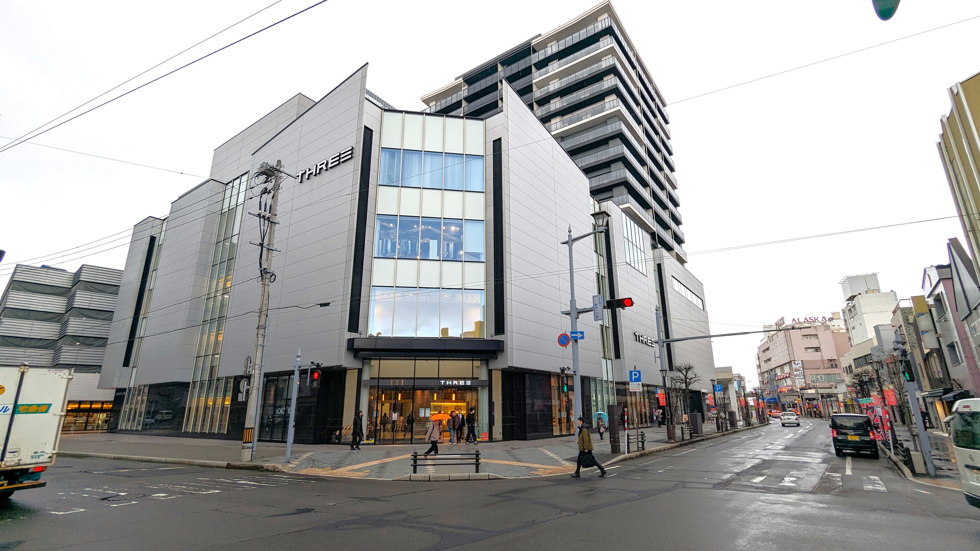 【ハシモトホーム】千刈1丁目中古住宅 ショッピング施設