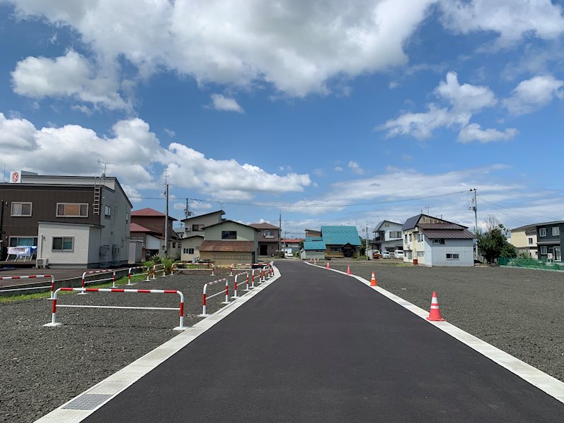 大館市比内町扇田字上中島⑤ 現地写真（前面道路含む現地写真）