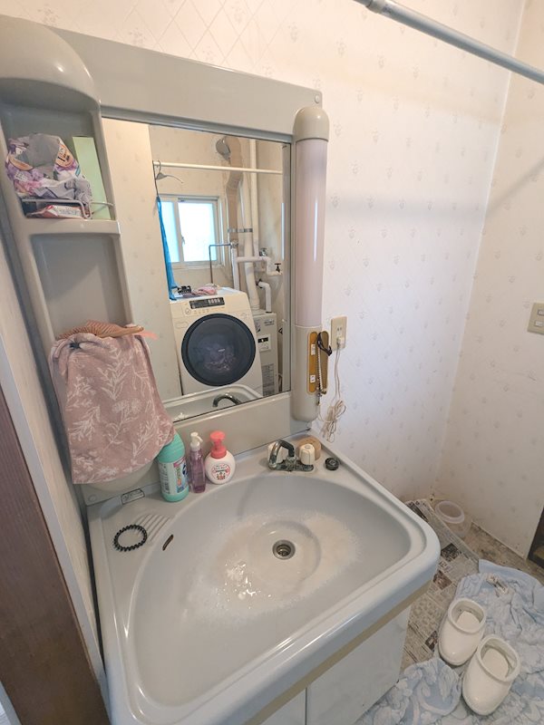 【ハシモトホーム】三本木川崎中古住宅 内観写真（洗面台・洗面所）