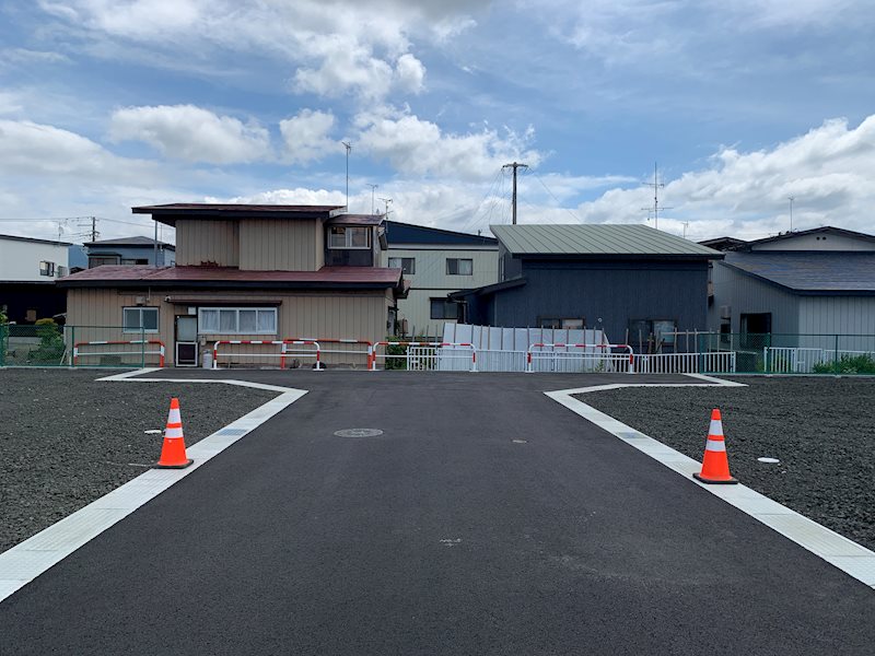 大館市比内町扇田字上中島　分譲地（11区画） 現地写真（前面道路含む現地写真）