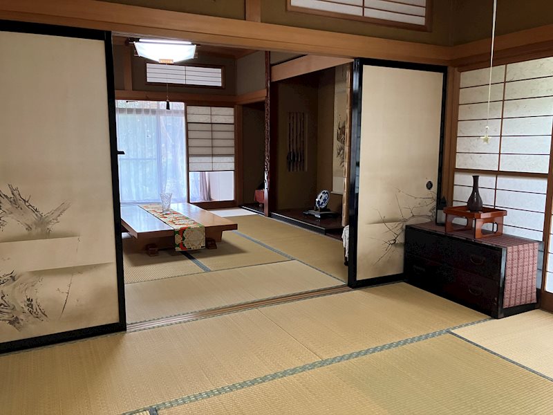 大館市花岡町長森31番 内観写真（リビング以外の居室）