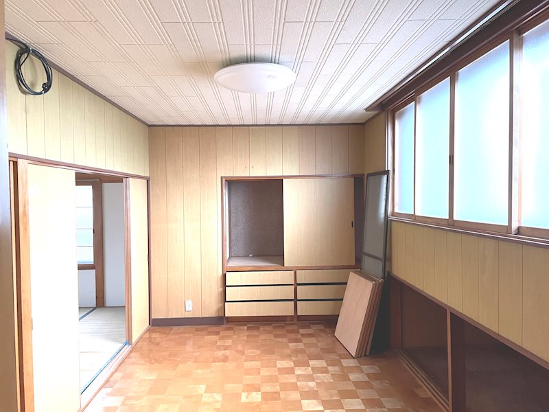 【ハシモトホーム】久須志三丁目中古住宅 内観写真（リビング以外の居室）
