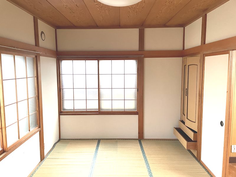 【ハシモトホーム】久須志三丁目中古住宅 内観写真（リビング以外の居室）