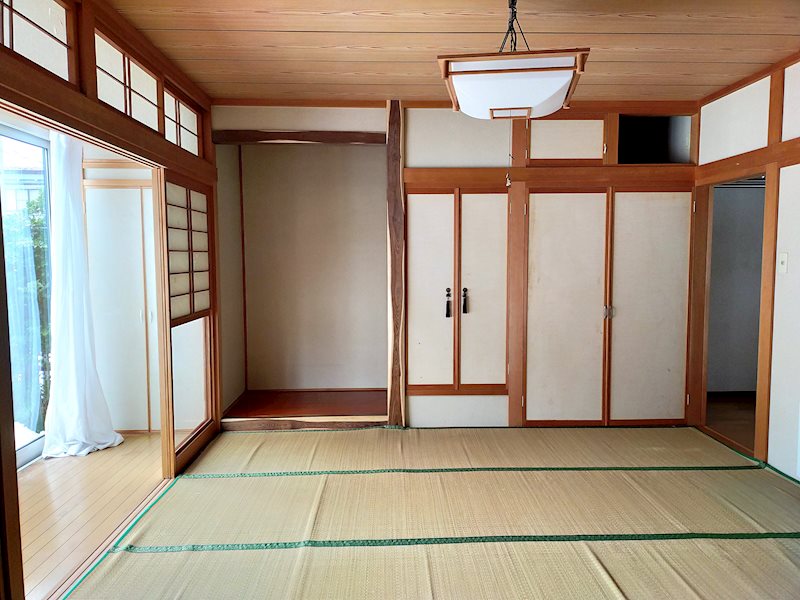 【ハシモトホーム二世帯中古住宅 】富田五丁目 内観写真（リビング以外の居室）