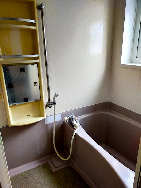【ハシモトホーム二世帯中古住宅 】富田五丁目 内観写真（浴室）