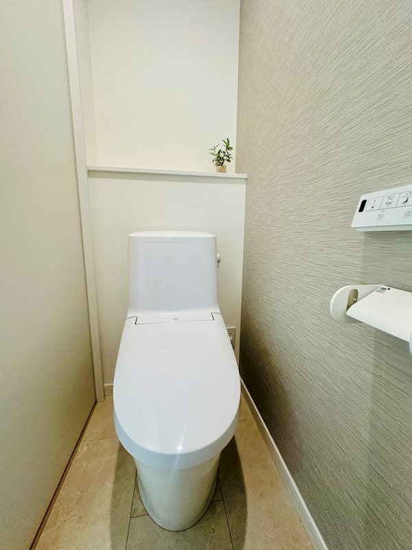 【ハシモトホーム未入居住宅】ハピア篠田モデルＨ 内観写真（トイレ）