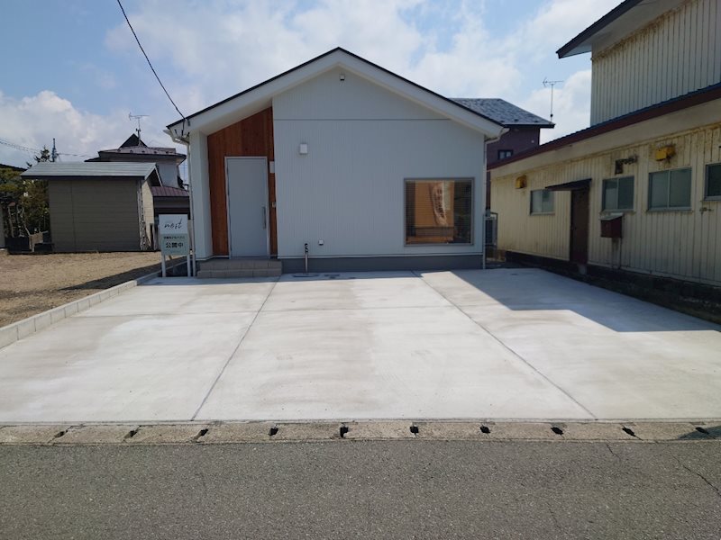 【価格改定】2700万円→2680万円 秋田市将軍野青山町183-4 【戸建】 現地写真