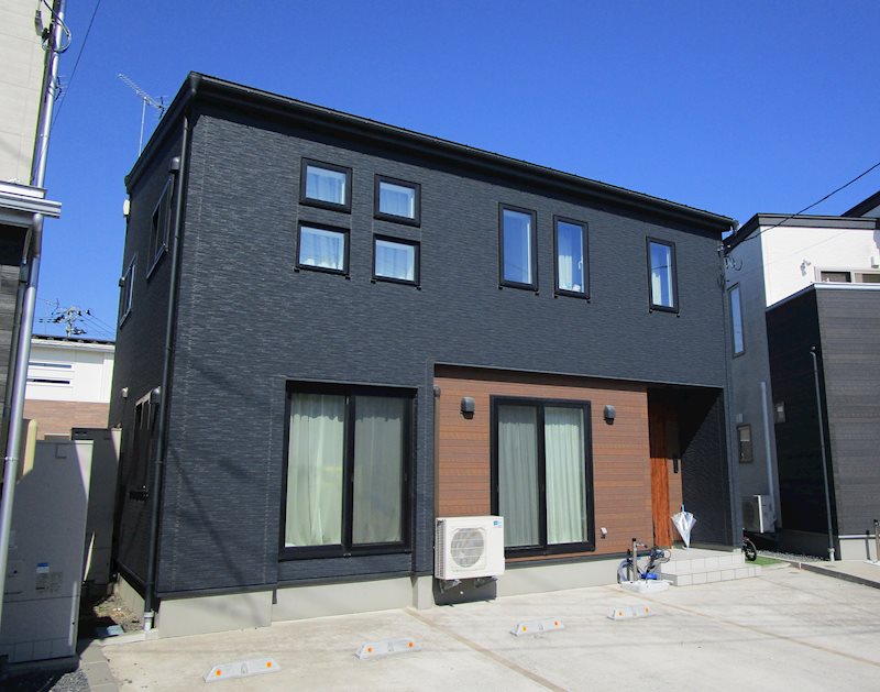 ◆八戸支店◆八戸市類家4丁目＿中古住宅 現地写真