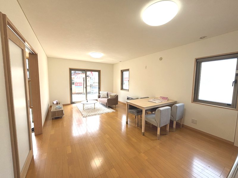 【ハシモトホームリフォーム済中古住宅】千刈１丁目中古住宅 内観写真（リビング）