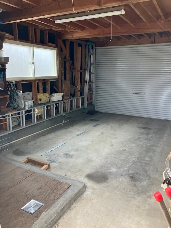 大館市池内字上野中古住宅 現地写真（駐車場）