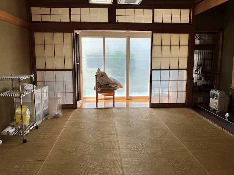 大館市池内字上野中古住宅 内観写真（リビング以外の居室）