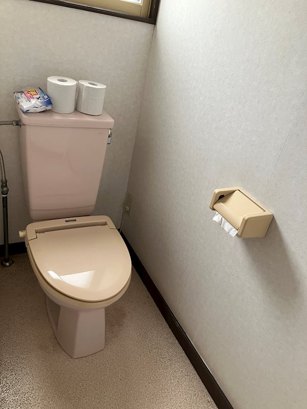 大館市比内町扇田字新長岡58番2 内観写真（トイレ）