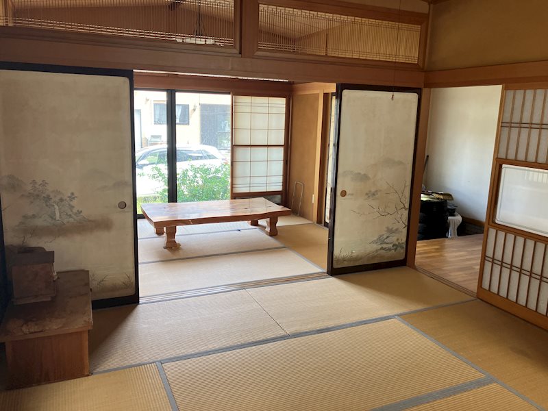 大館市比内町扇田字新長岡58番2 内観写真（リビング以外の居室）