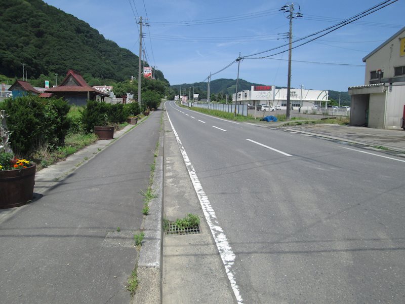 ♢八戸支店♢三戸町大字川守田字下比良18番5・18番6 その他