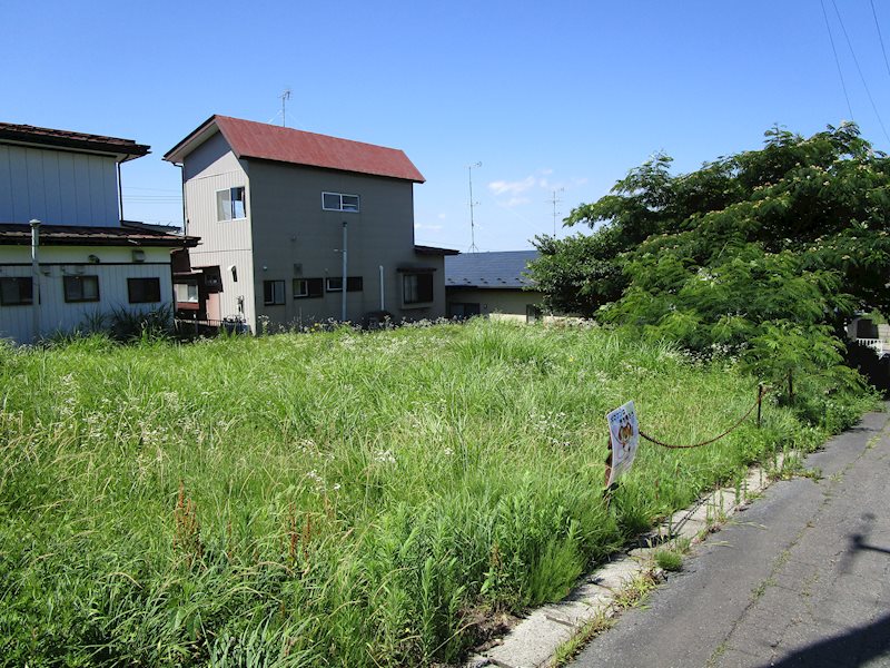◇八戸支店◇八戸市大字新井田字塩入6-35、6-36 現地写真