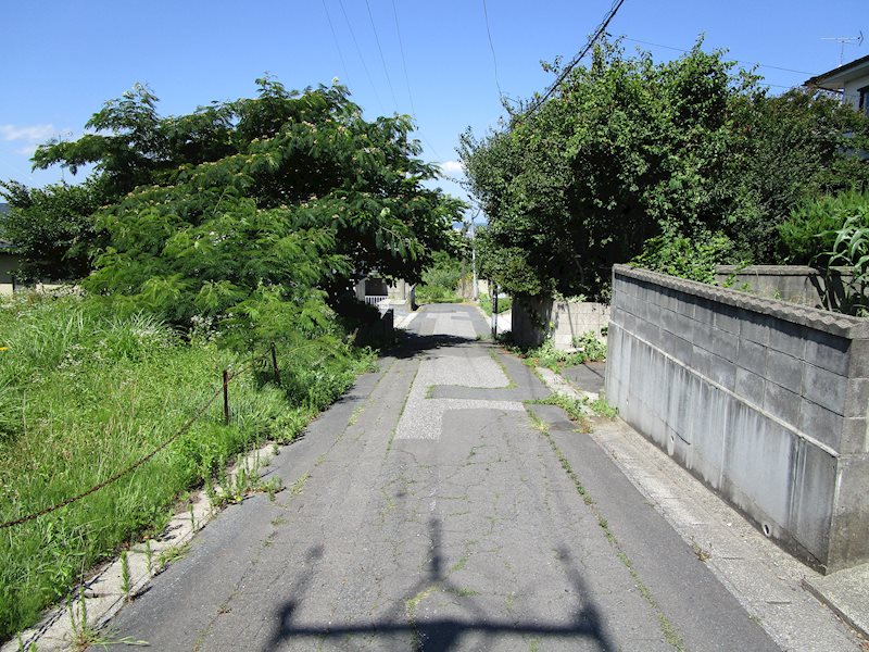 ◇八戸支店◇八戸市大字新井田字塩入6-35、6-36 現地写真