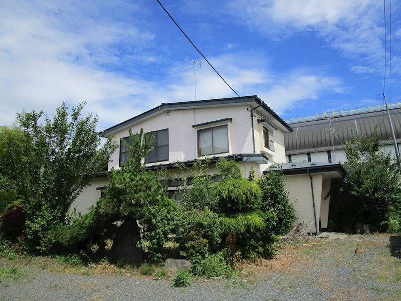 ◆八戸支店◆八戸市類家2丁目＿中古住宅 現地写真