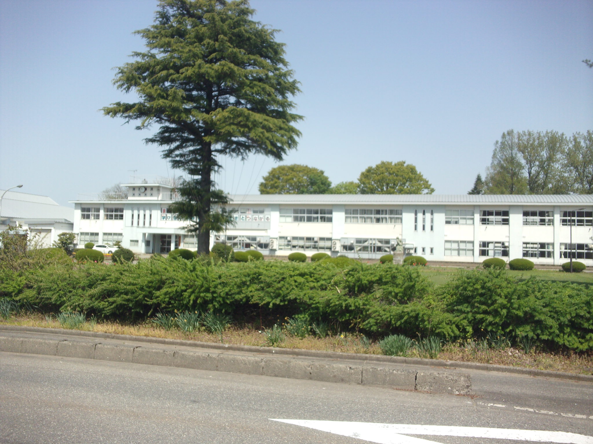 大仙市太田町太田字新田田尻74-1 中学校