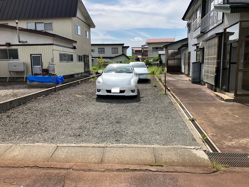 大仙市角間川字大浦町中古住宅 現地写真（駐車場）