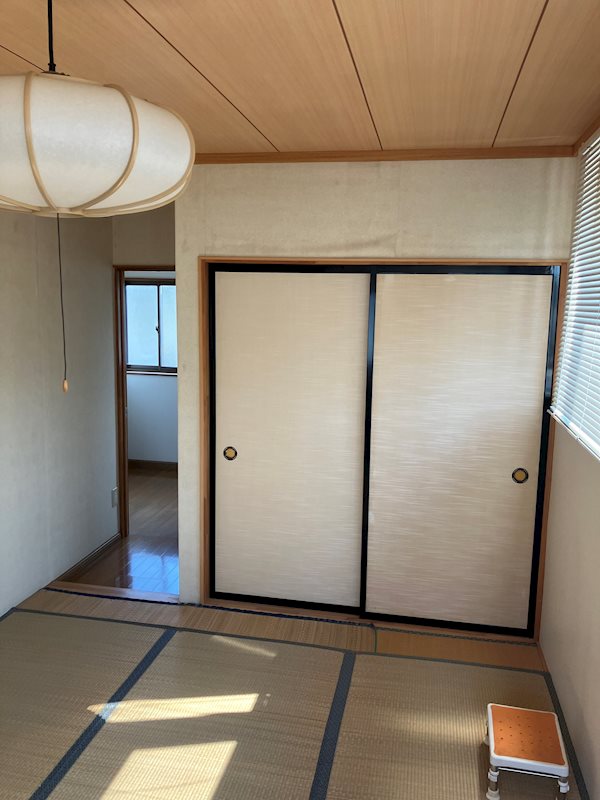 大仙市角間川字大浦町中古住宅 内観写真（リビング以外の居室）