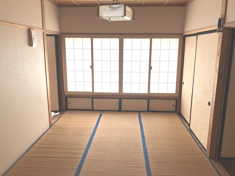 大仙市角間川字大浦町中古住宅 内観写真（リビング以外の居室）
