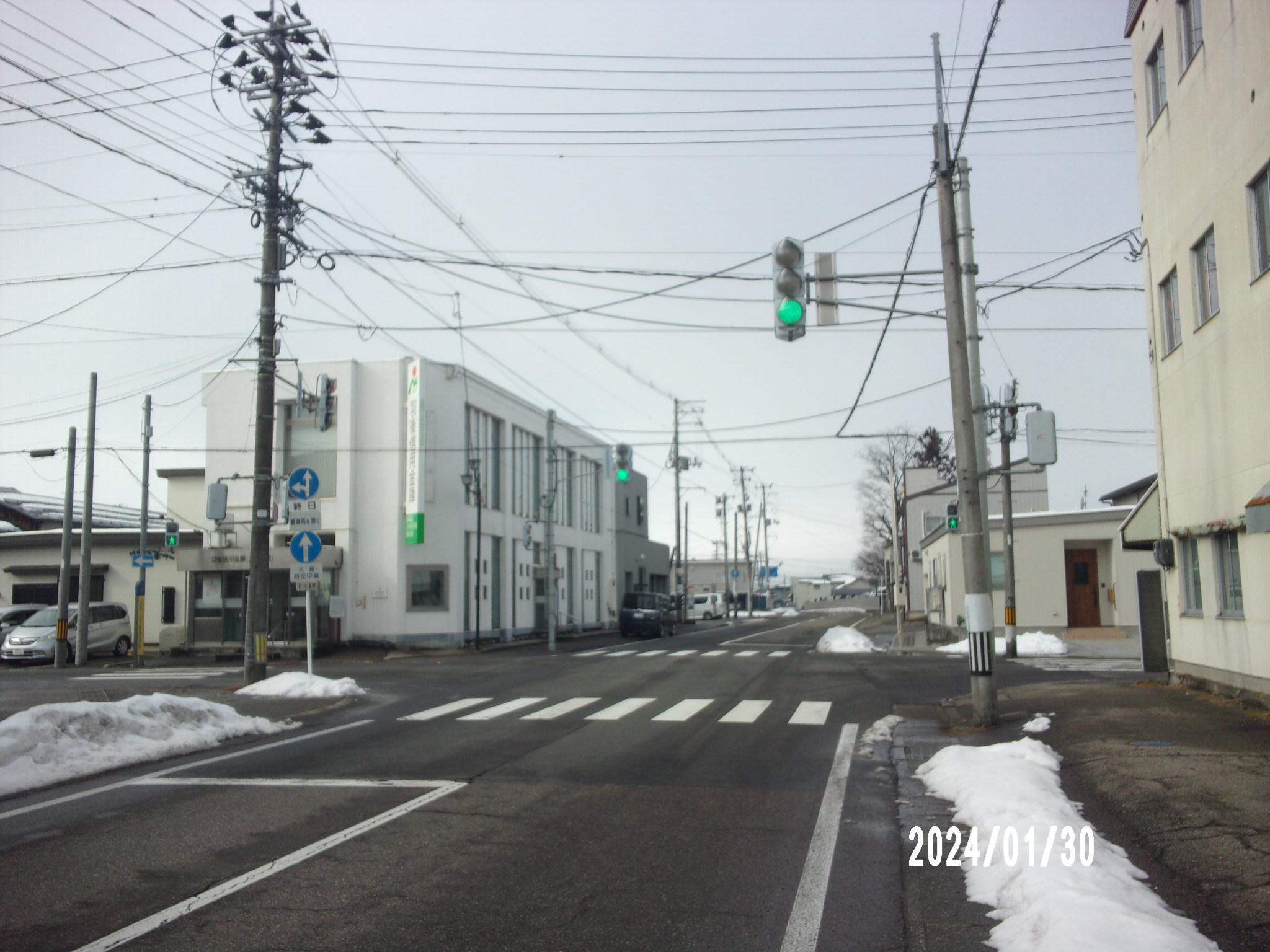 【解体更地渡・一括購入】大曲田町売地  銀行