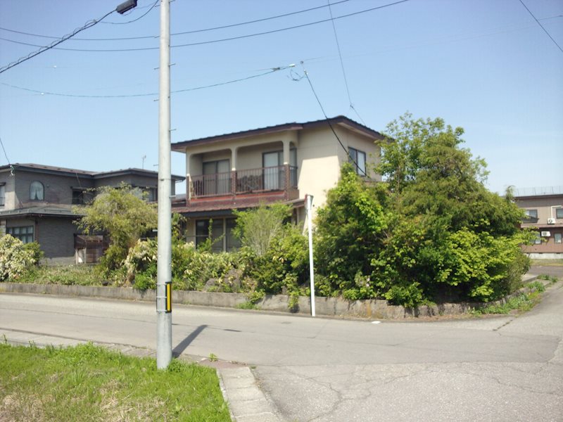 【解体更地渡し・分筆販売】大曲田町B区画  現地写真