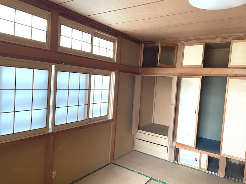 【ハシモトホーム】新城山田中古住宅 内観写真（リビング以外の居室）