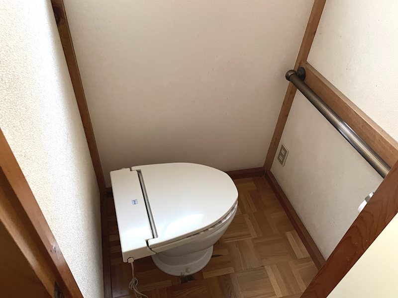 【ハシモトホーム】新城山田中古住宅 内観写真（トイレ）