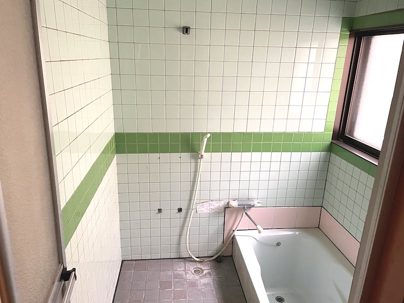 【ハシモトホーム】新城山田中古住宅 内観写真（浴室）