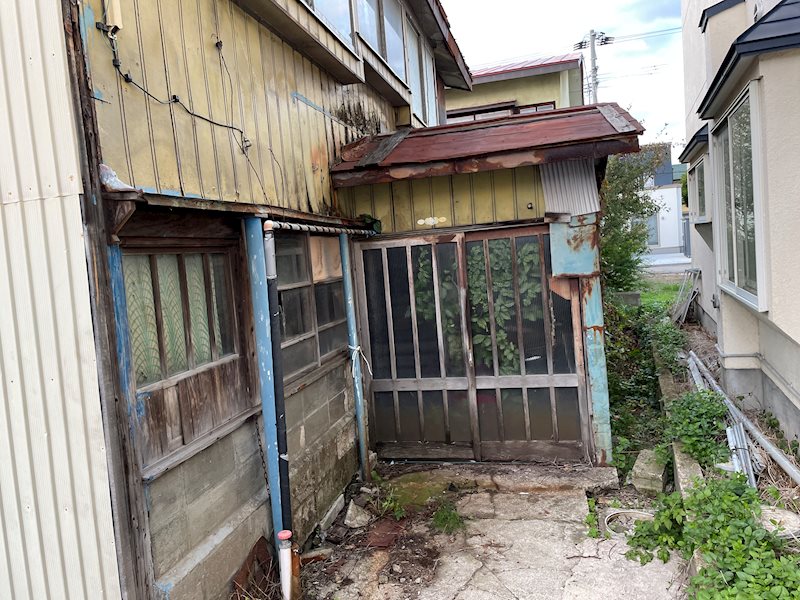 【ハシモトホーム】花園２丁目 現地写真（玄関）