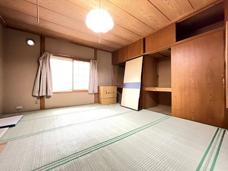 青森県弘前市大町２丁目2-15 内観写真（リビング以外の居室）