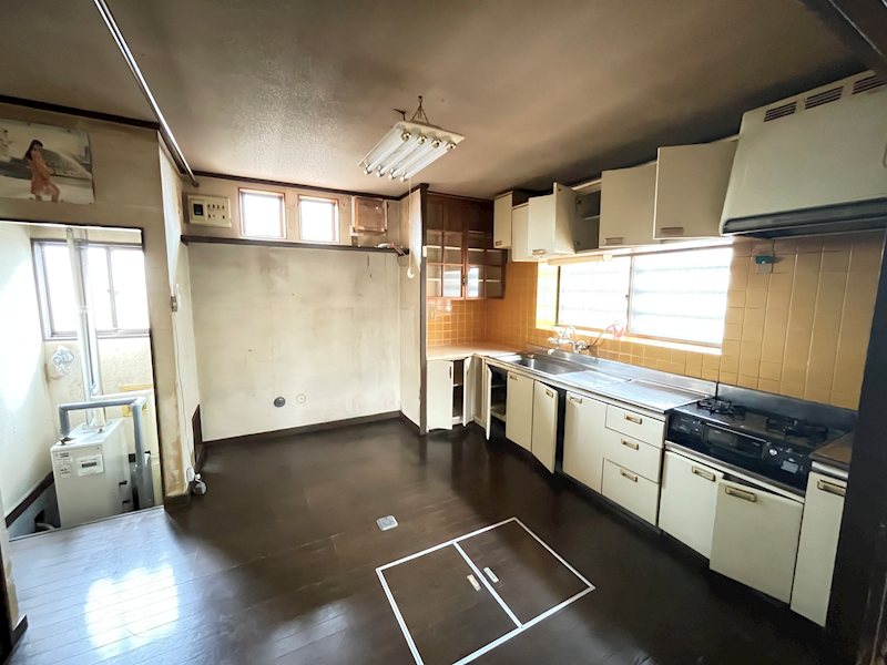 弘前市葛原中古住宅 内観写真（キッチン）