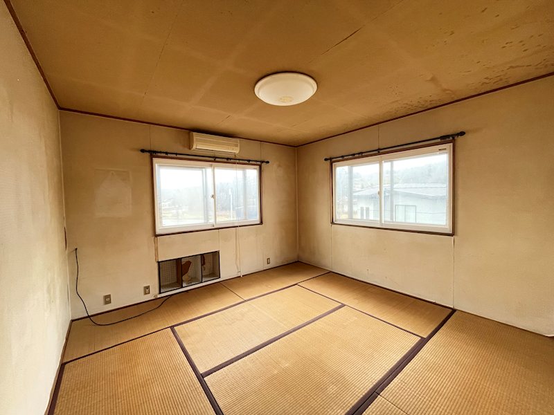 弘前市葛原中古住宅 内観写真（リビング以外の居室）
