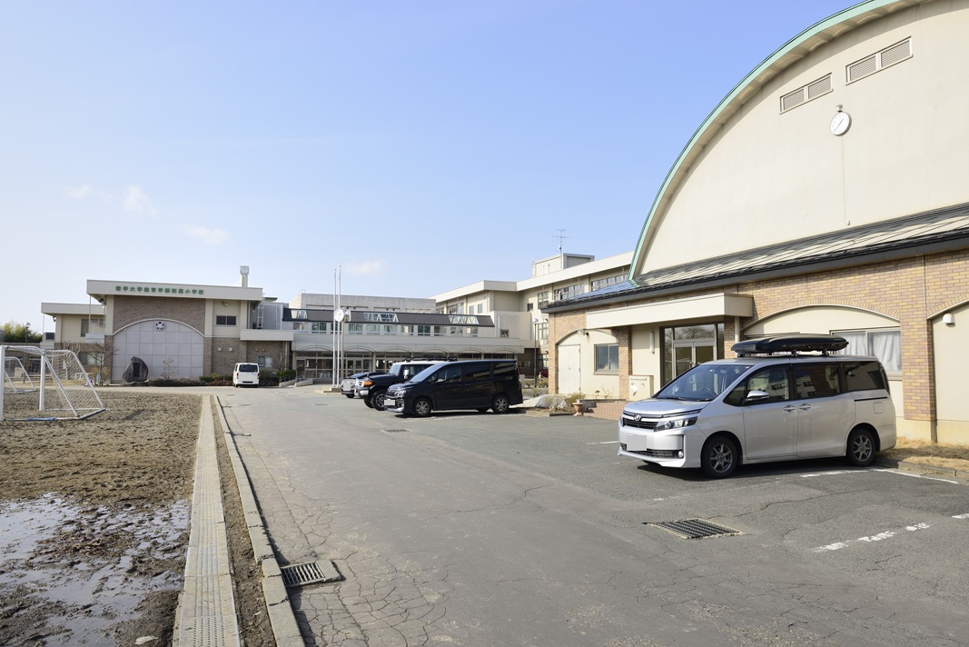 浅岸3丁目 戸建て 小学校