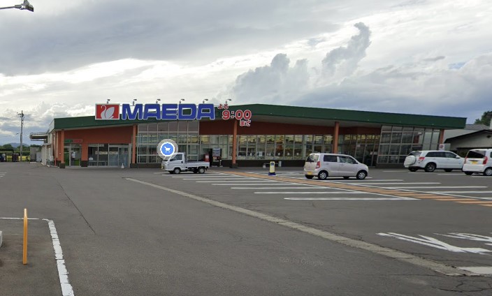 鶴田字沖津中古住宅 スーパー