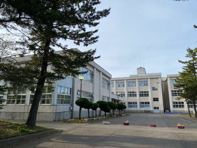 【ハシモトホーム】蛍沢1丁目中古住宅 小学校