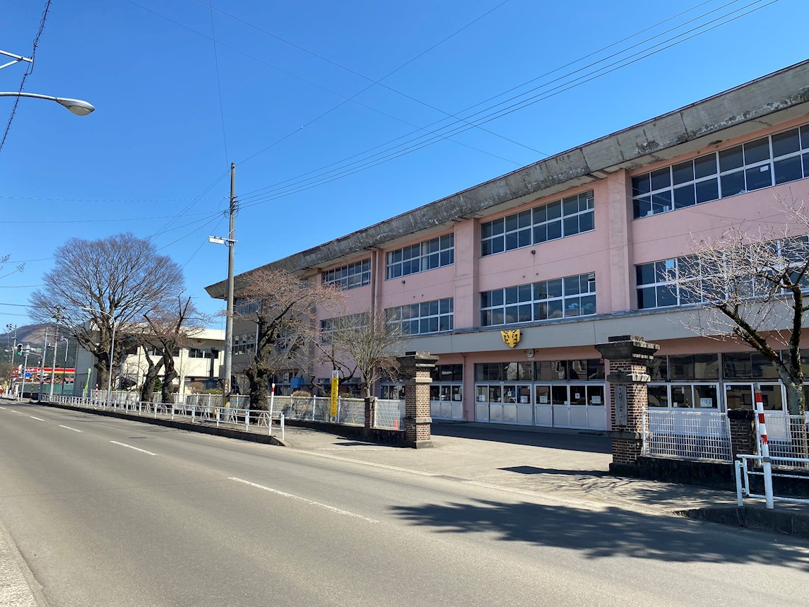 谷地町分譲B棟 小学校