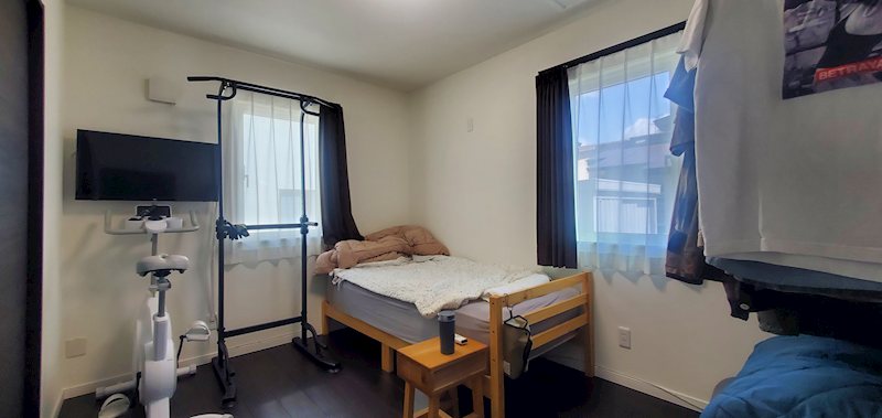 弘前市松原東2丁目中古住宅 内観写真（リビング以外の居室）
