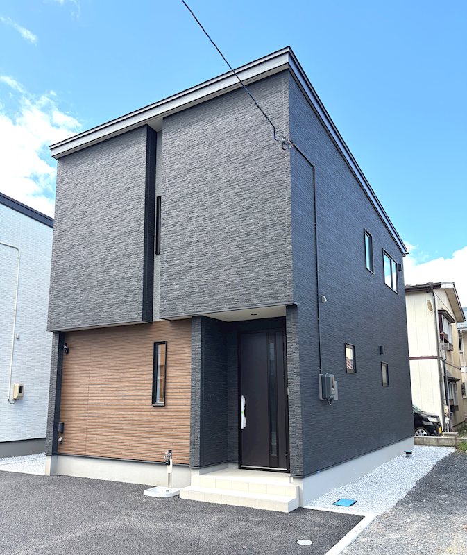 《八戸支店建売》八戸市青葉二丁目B棟 現地写真