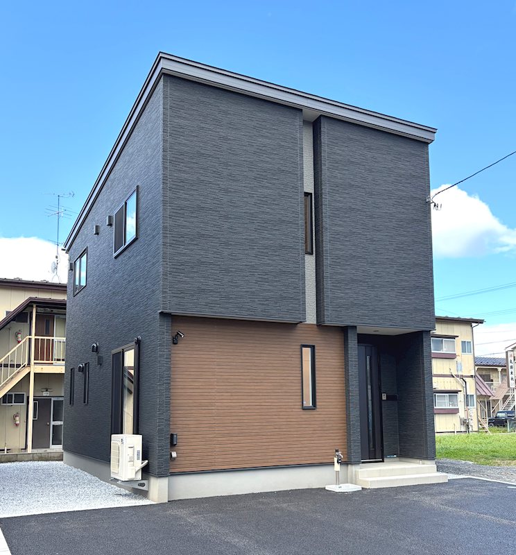 《八戸支店建売》八戸市青葉二丁目B棟 現地写真
