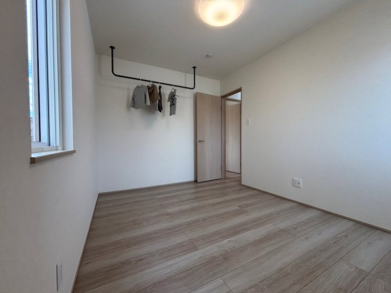 【ハシモトホーム新築分譲住宅】久須志4丁目E棟 内観写真（リビング以外の居室）